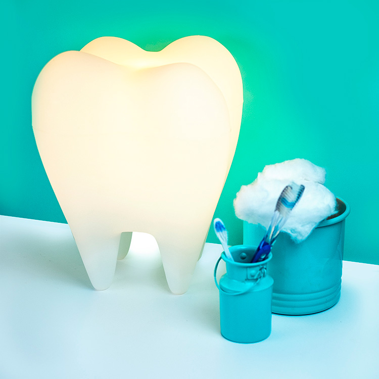 Luminárias para consultório odontológico dente